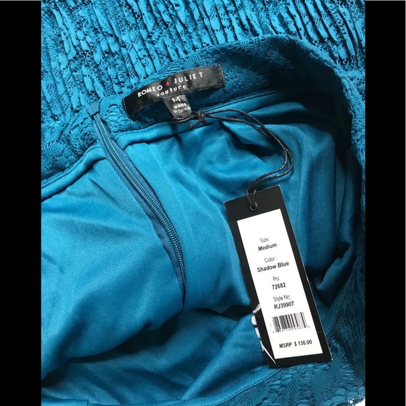 ROMEO & JULIET COUTURE lace skirt Medium - Picture 4 of 7